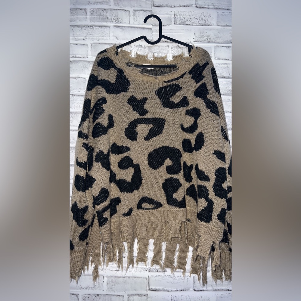 Cheetah sweater 🐆